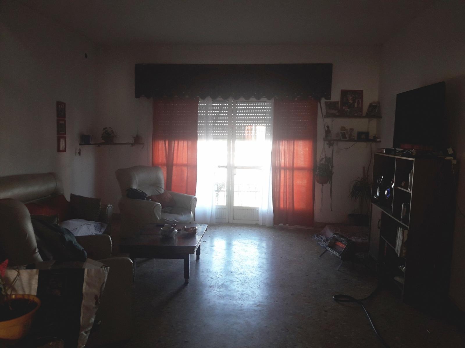 Hipolito irigoyen 13400 · Almirante Brown — foto 5