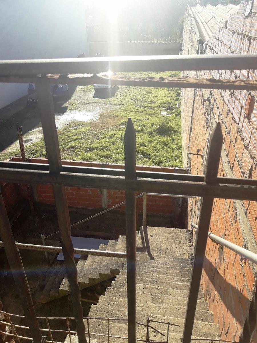 Hipolito irigoyen 13400 · Almirante Brown — foto 7