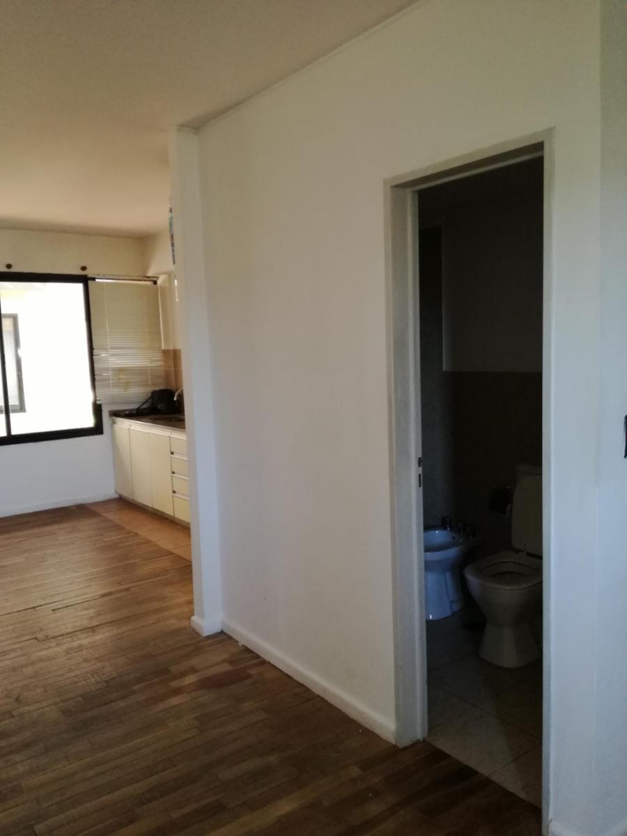 Emilio Mitre 1051 · Morón — foto 26