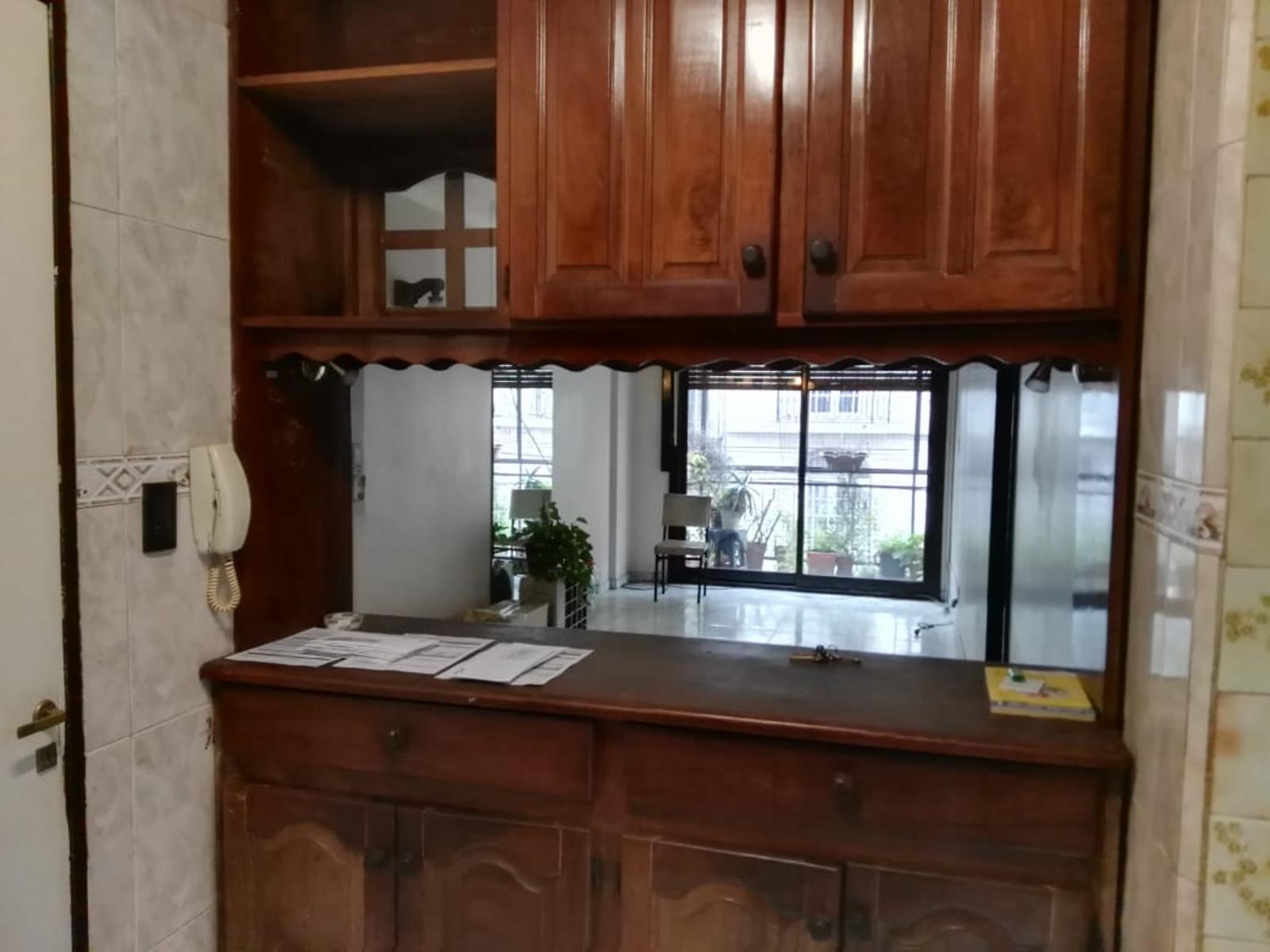 Junin 200 · Balvanera — foto 3