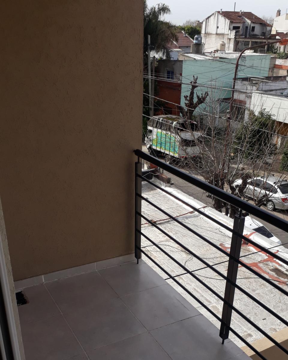 Maestra Lascano 100 · La Matanza — foto 5