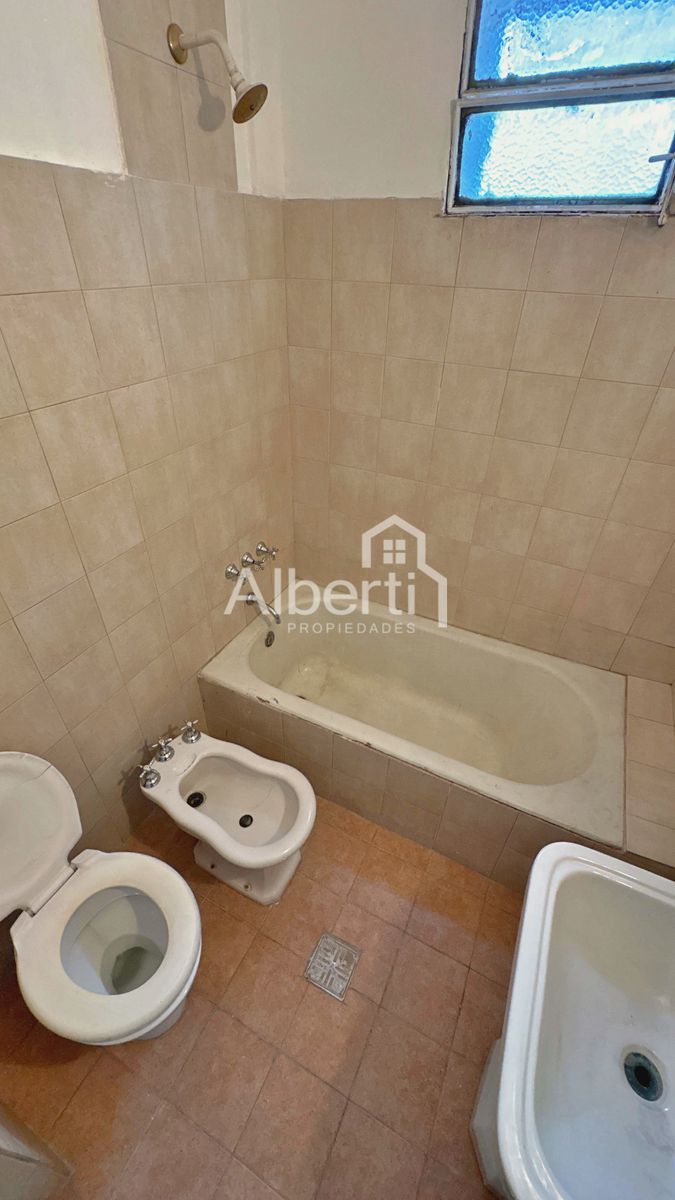 Carlos Tejedor 1300 · Morón — foto 11