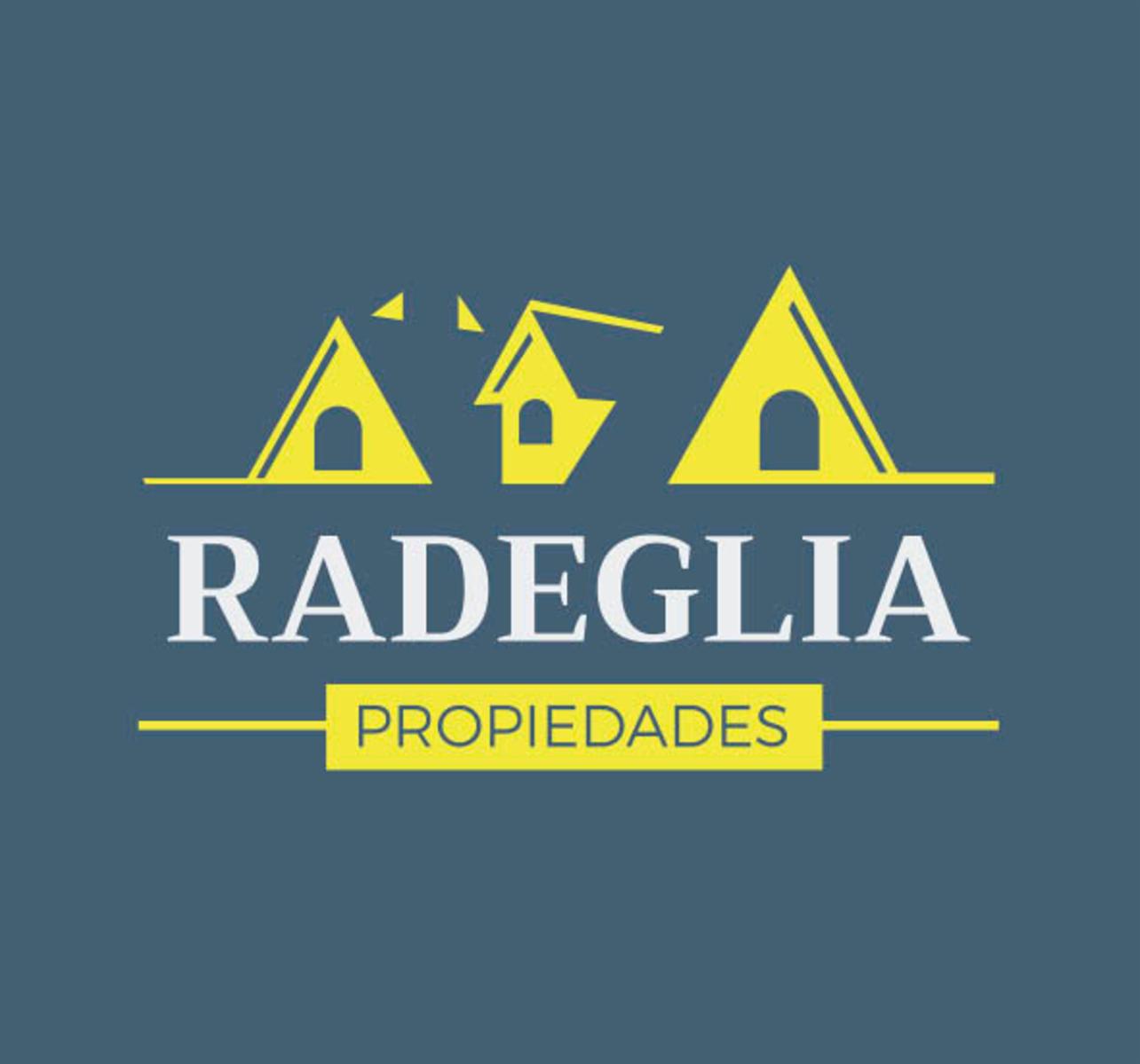 Cuadra con horno y doble depósito sobre 9 de Julio importante tráfico de gente.