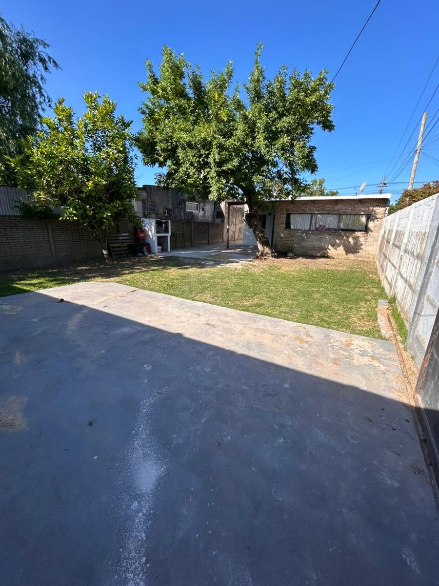 Ituzaingo · Brandsen — foto 14