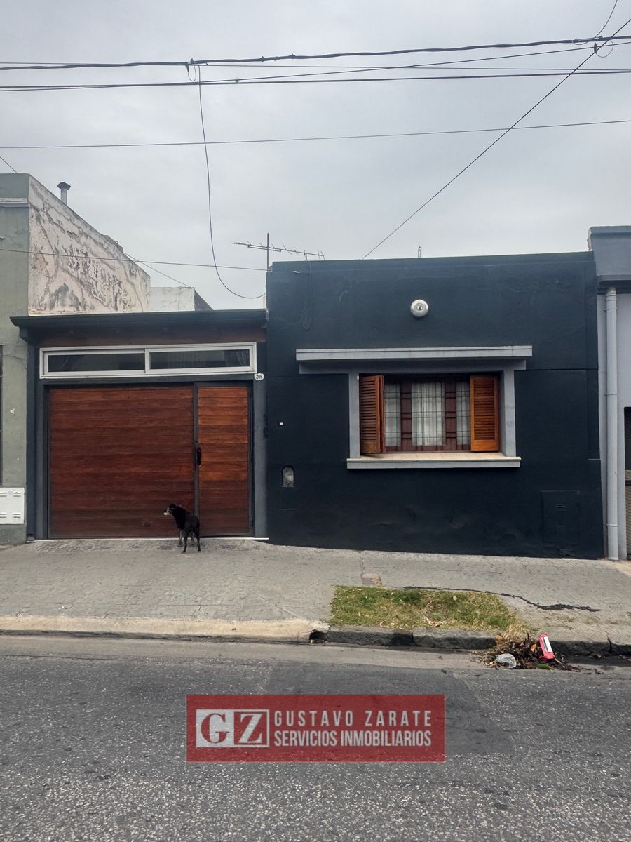 ¡OPORTUNIDAD UNICA  CASA EN VENTA CON PATIO Y COCHERA