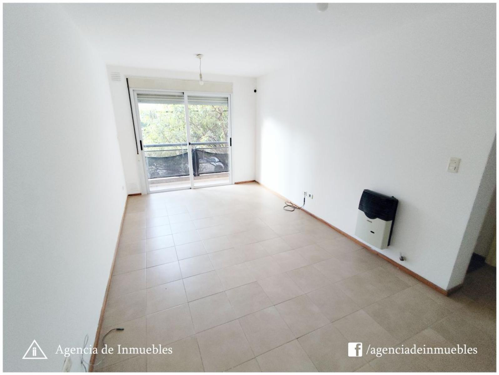 ALQUILA: Dpto 1 Dormitorio, Externo con Balcón / B° General Paz