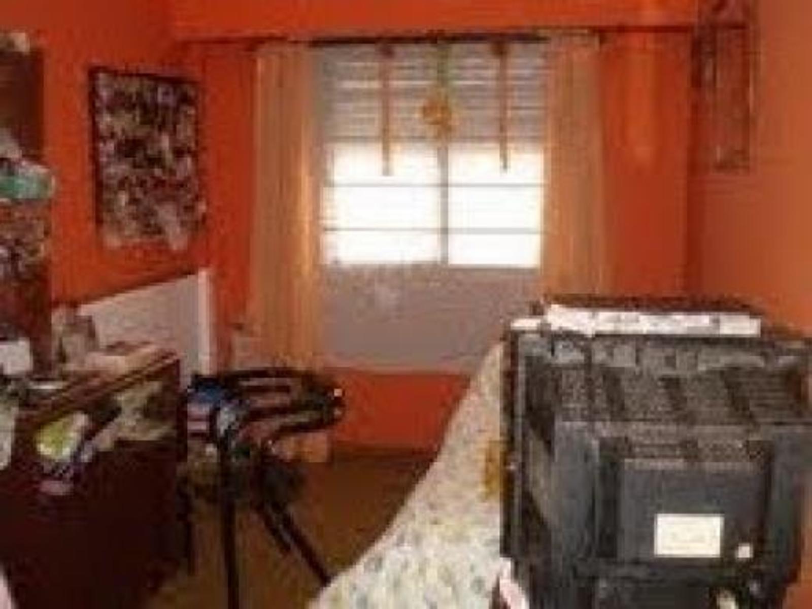 SAN LORENZO 1200 · Tres De Febrero — foto 6