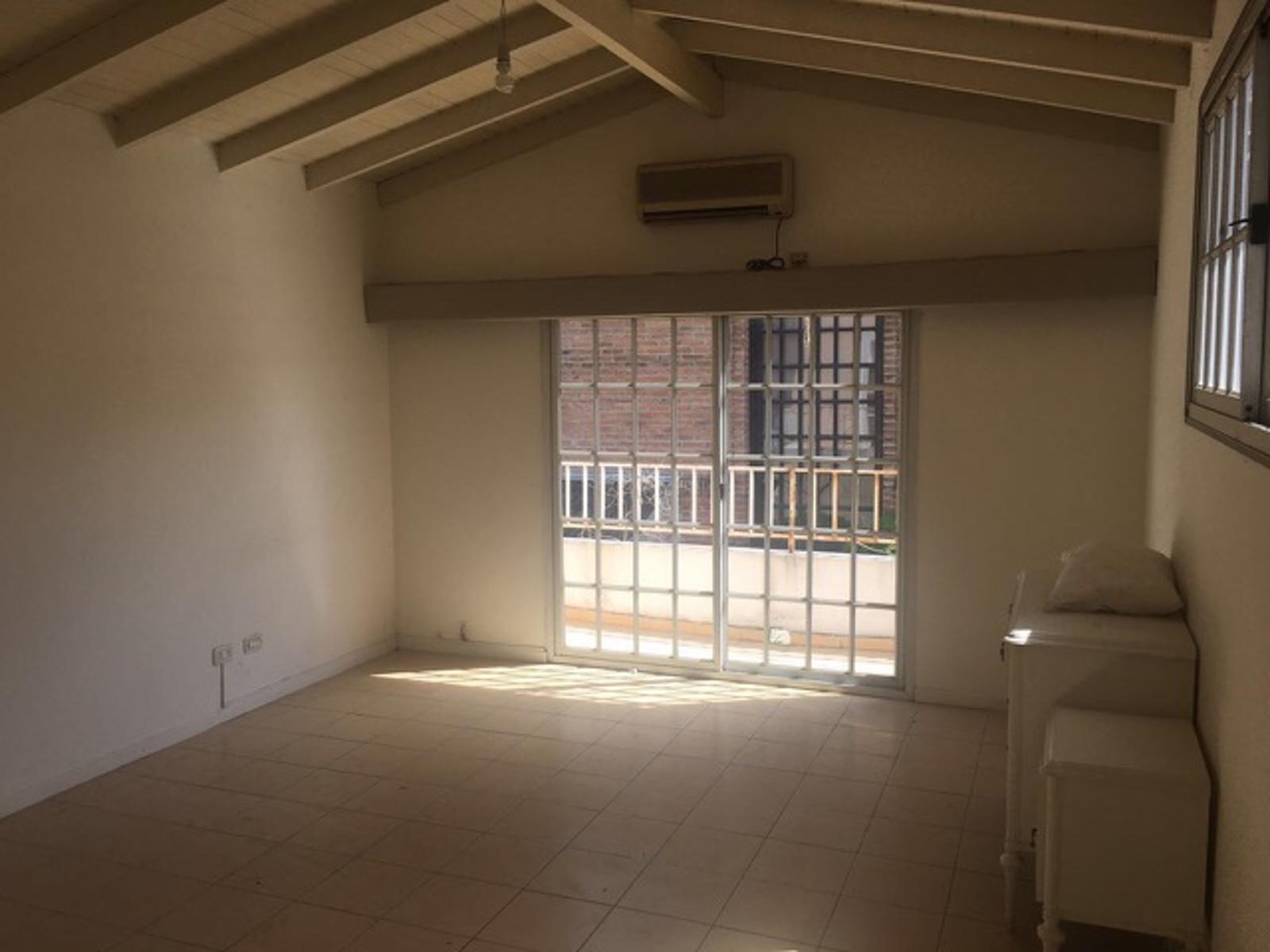 miraflores country club · Escobar — foto 11