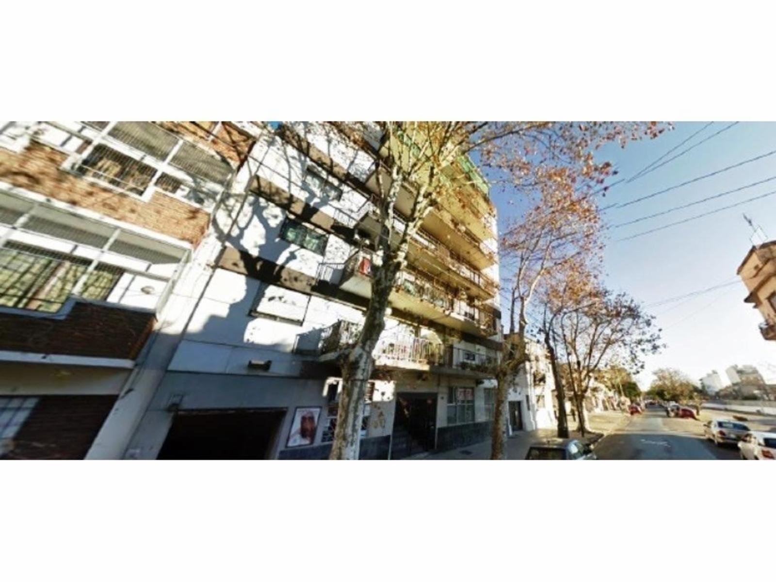 Departamento en Venta 2 Dormitorios contrafrente muy luminoso aireado excelente ubicación