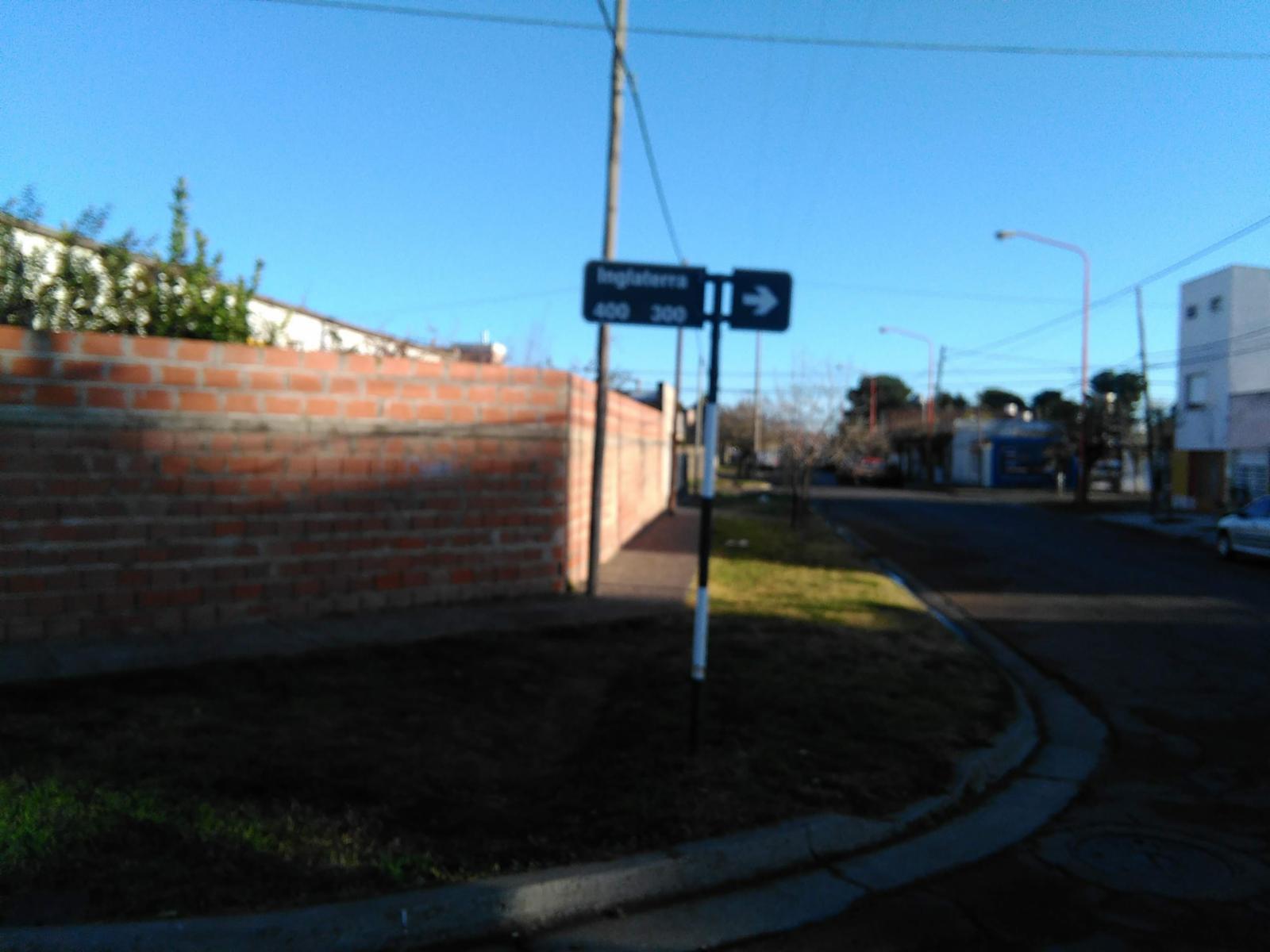 Inglaterra  300 · Bahia Blanca — foto 9