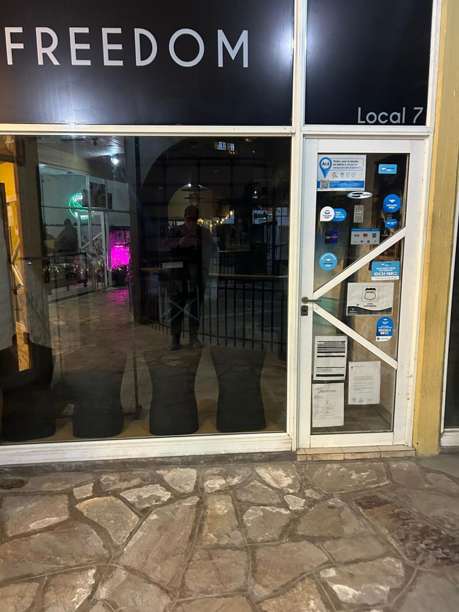 Dufaur 150 · Monte Hermoso — foto 3