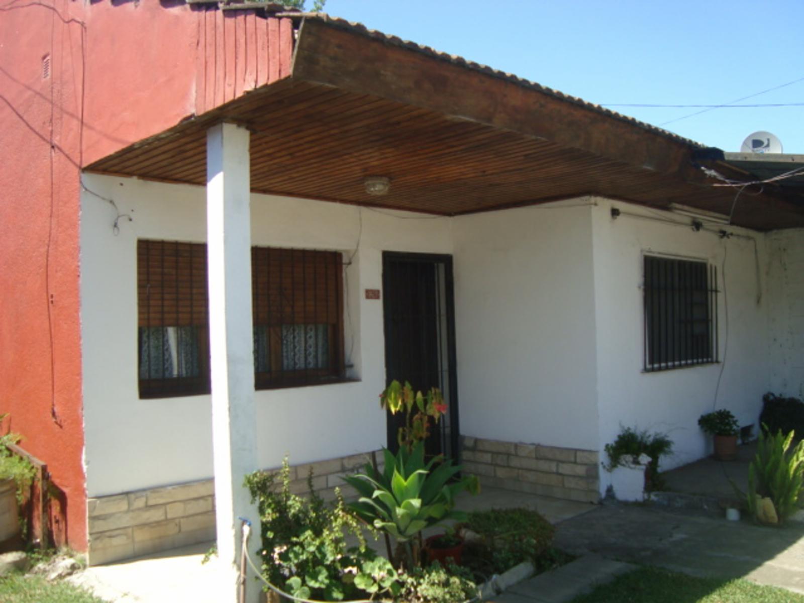 DERQUI 1400 · Almirante Brown — foto 5