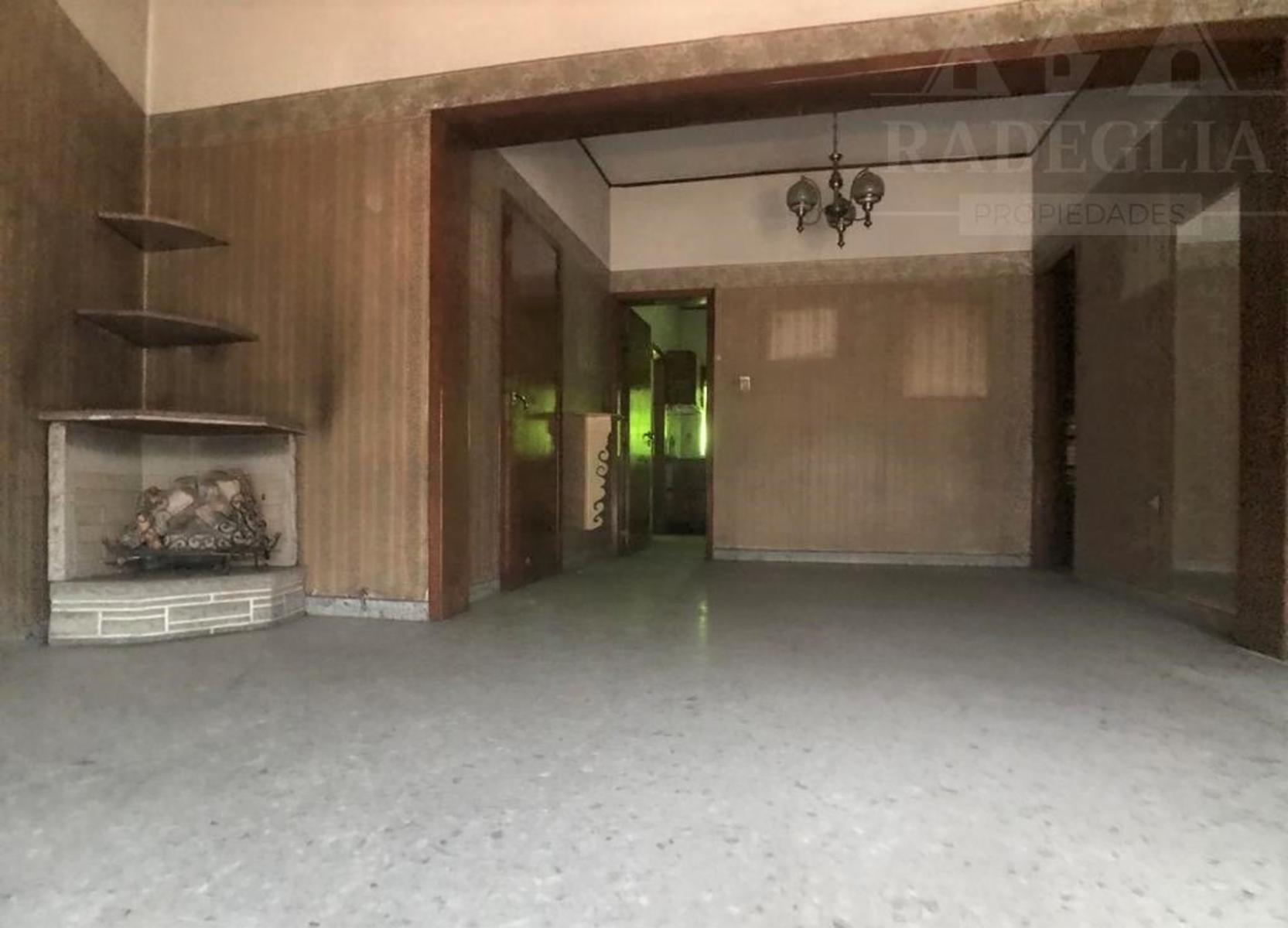 H. Yrigoyen 14593 - Burzaco · Almirante Brown — foto 4