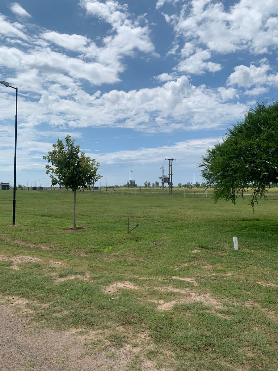 Av Nuevos Aires, Nuevos Aires Country Club · La Capital — foto 9