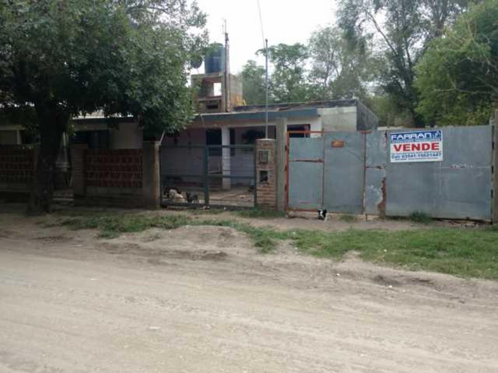 3 UNIDADES HABITACIONALES EN SANTA ANA, 1 CUADRA DE RUTA