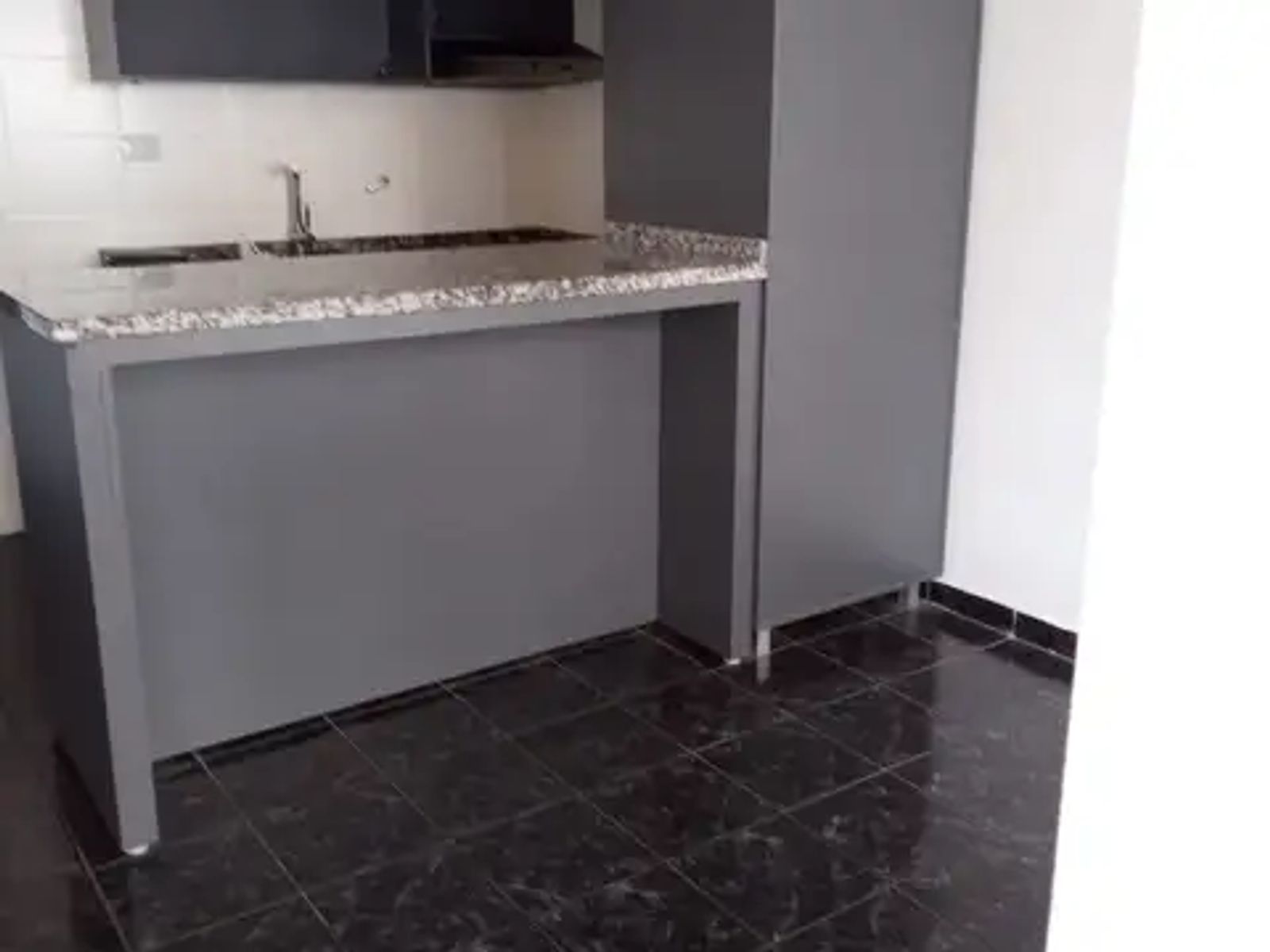VILLA LUZURIAGA-VENTA-DEPARTAMENTO 2 AMB.