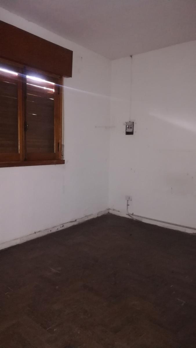 LINIERS 1800 · Tigre — foto 12