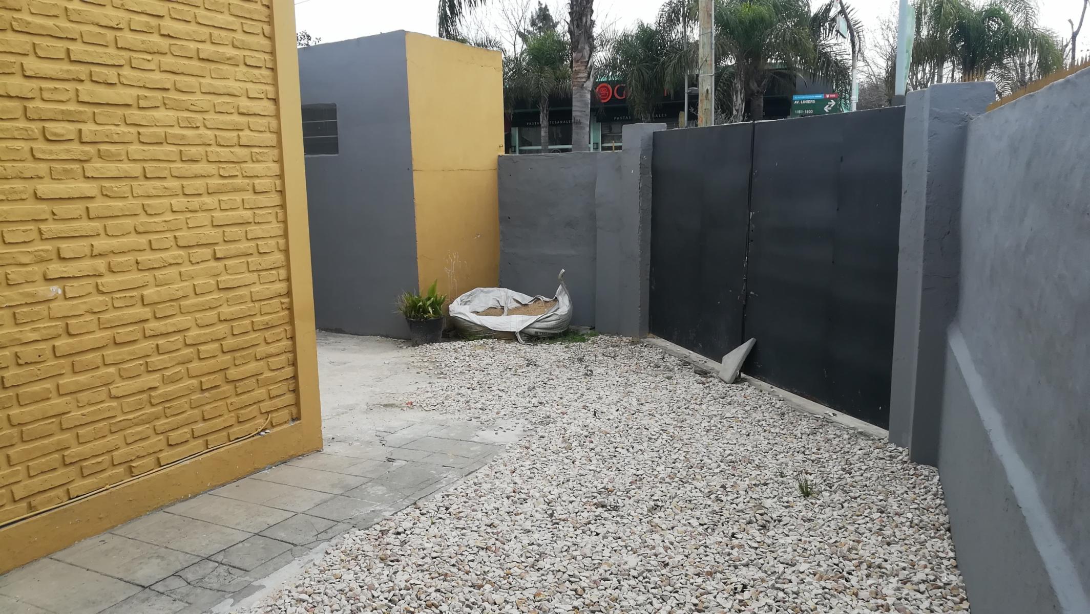 LINIERS 1800 · Tigre — foto 18