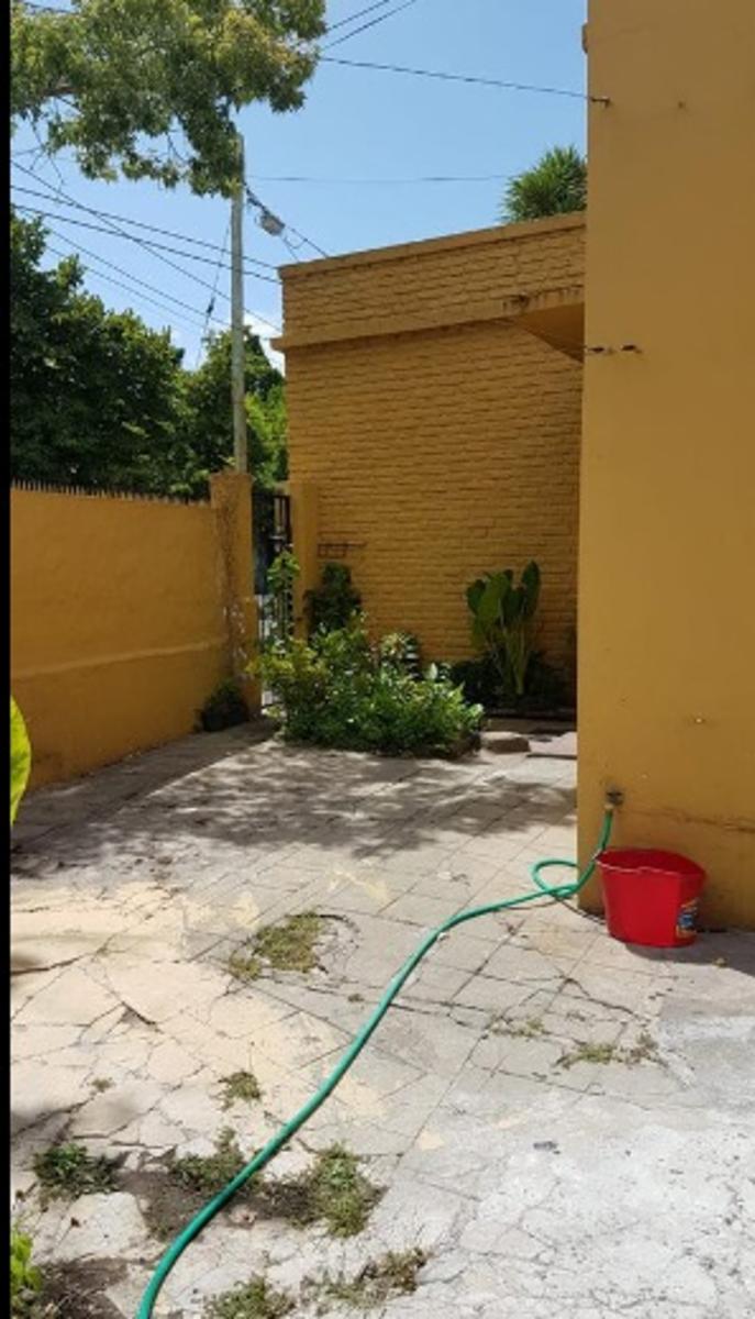 LINIERS 1800 · Tigre — foto 3