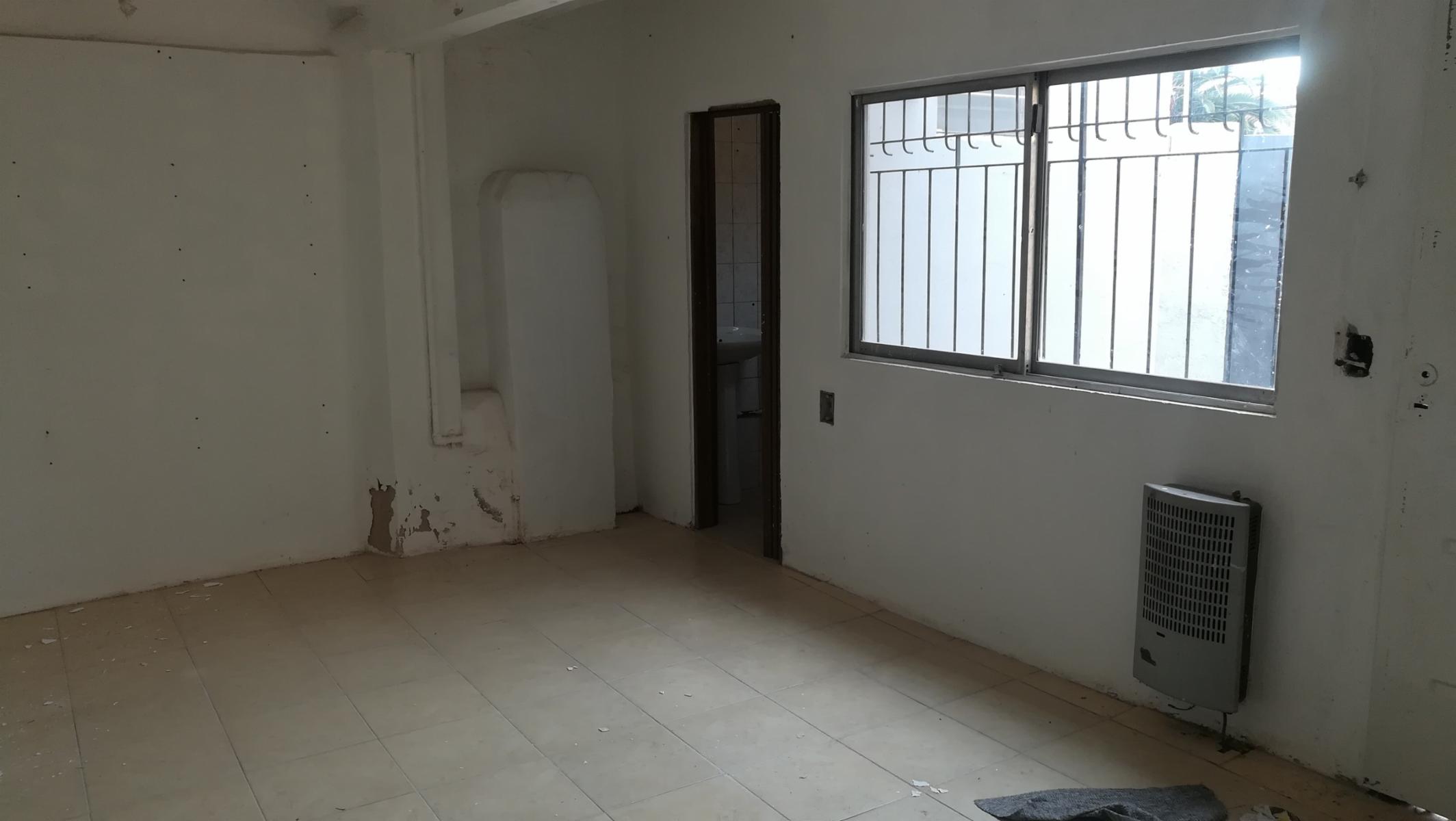 LINIERS 1800 · Tigre — foto 36