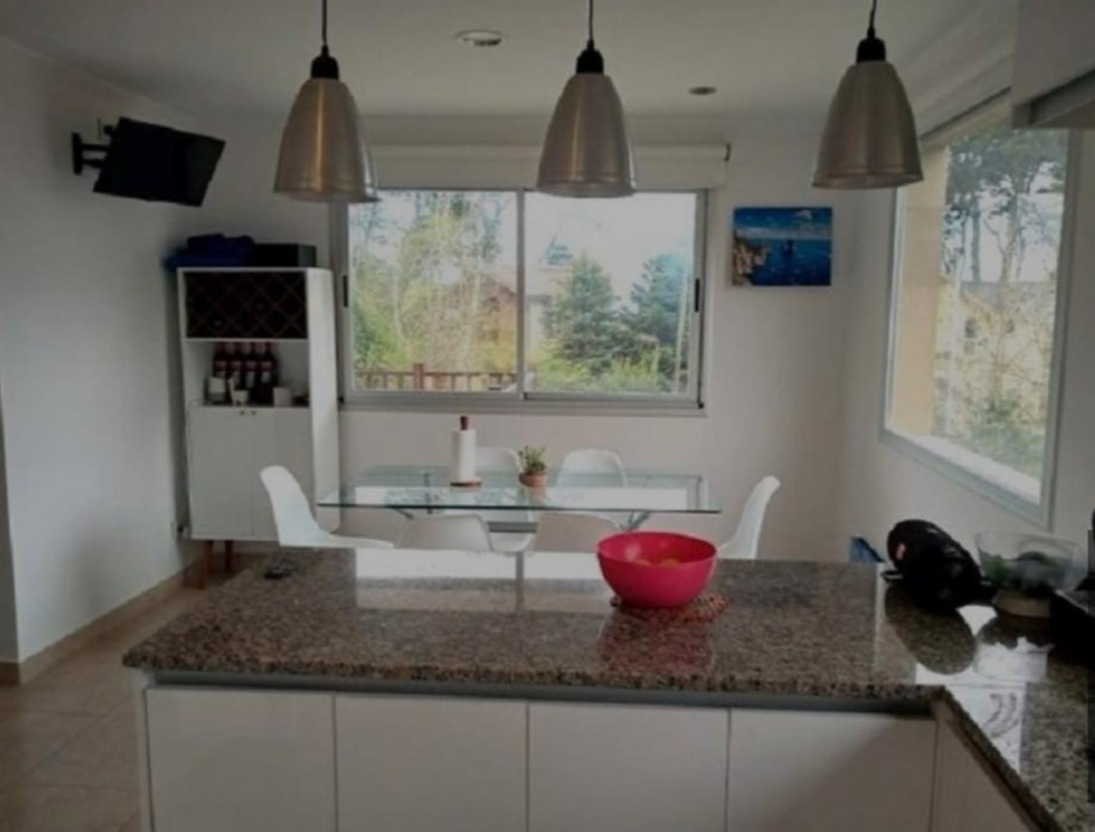 VENDO CASA 4 AMB CON PISCINA (SIERRA DE LOS PADRES) MDP · General Pueyrredon — foto 19