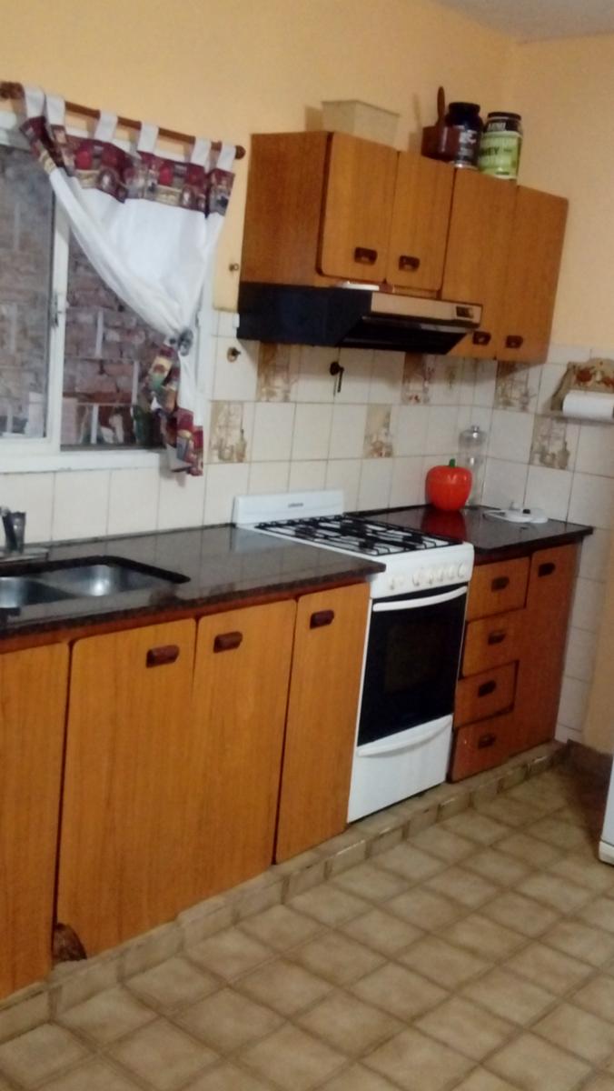 Vicente Lopez Y Planes 8822 · Tres De Febrero — foto 4