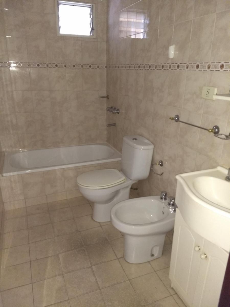 AVENIDA VELEZ SARSFIELD 451 · La Matanza — foto 6