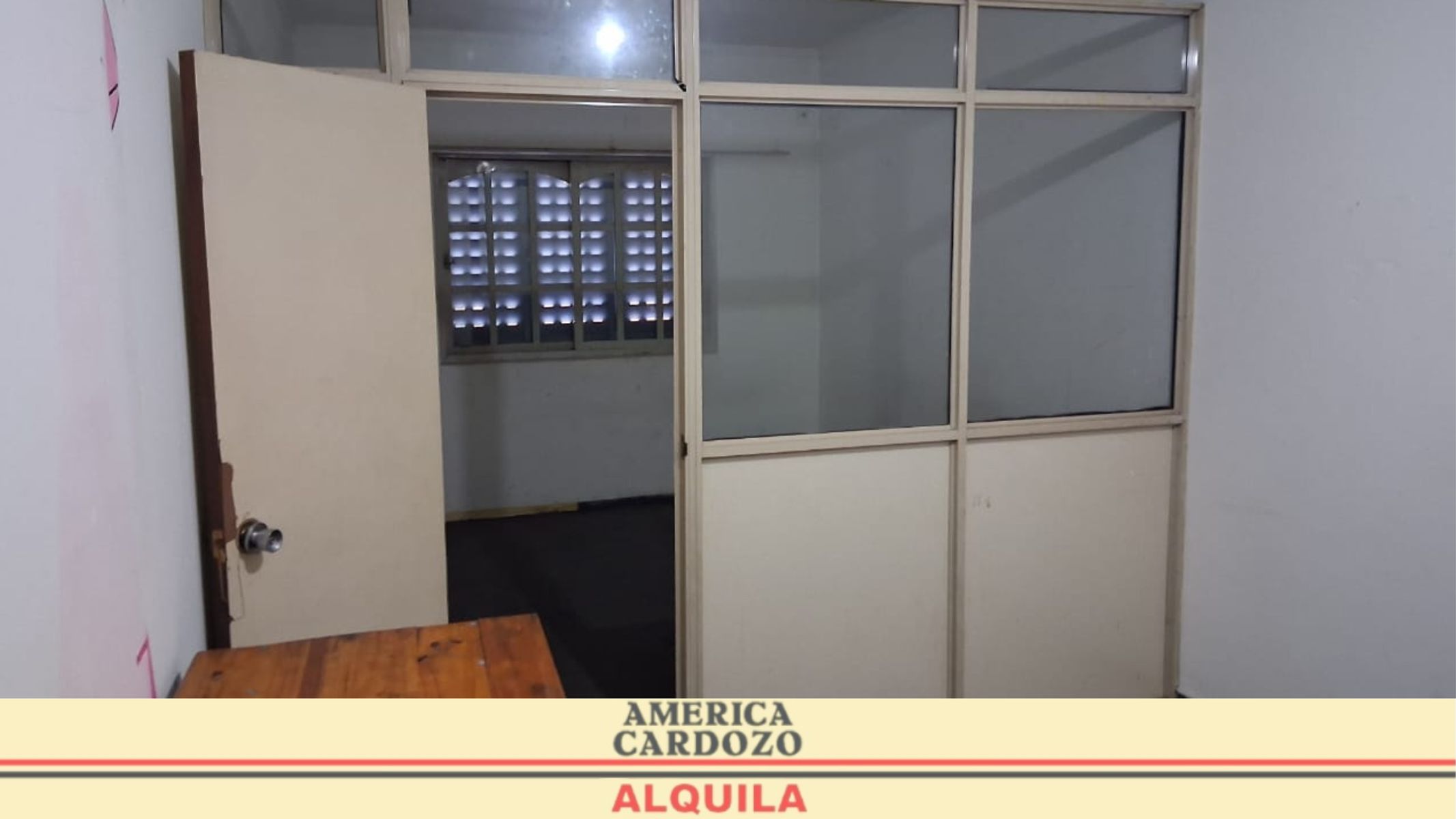 3 OFICINAS AGRUPADAS USO PROFESIONAL MORON 85 M2