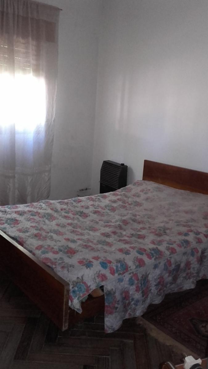 Miguel Faust Rocha 205 · Almirante Brown — foto 10