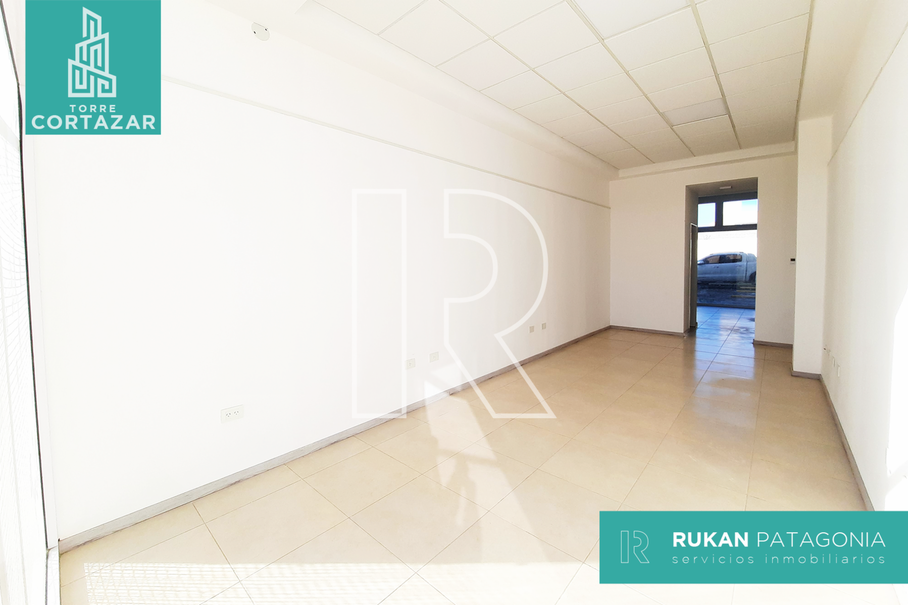 #Alquiler_RUKAN Local Comercial | TORRE CORTAZAR | Local 5 | 48 m2 |Calle HUMBERTO BEGHIN | Caleta Olivia.-