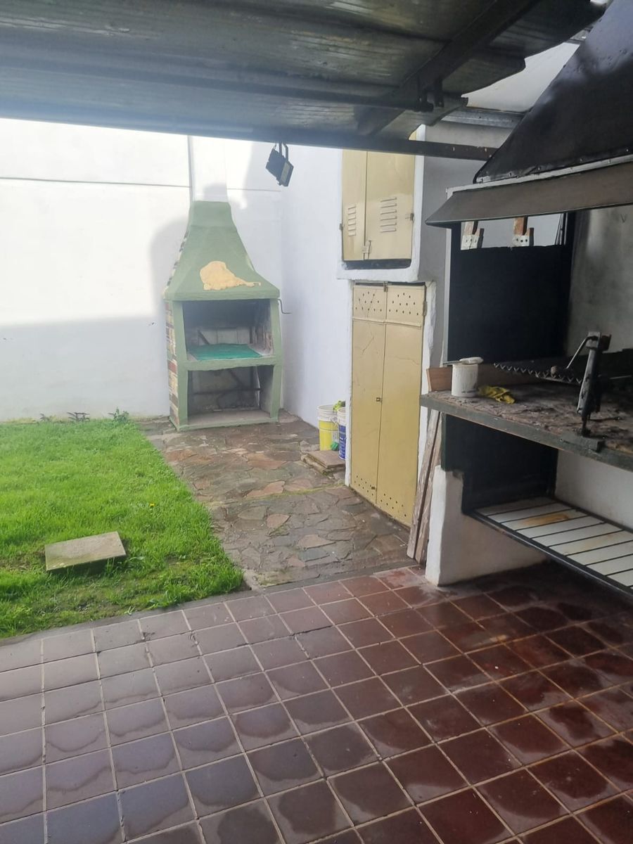 Chanas 2171 · Morón — foto 5