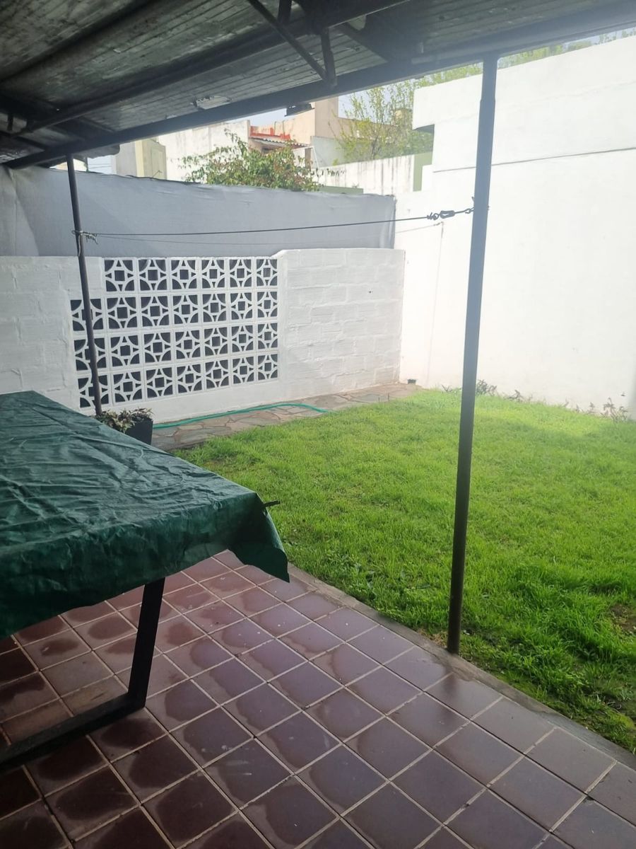 Chanas 2171 · Morón — foto 6