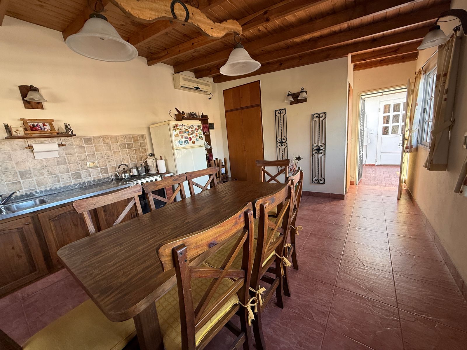 Cajaravilla 5199 · Villa Luro — foto 4