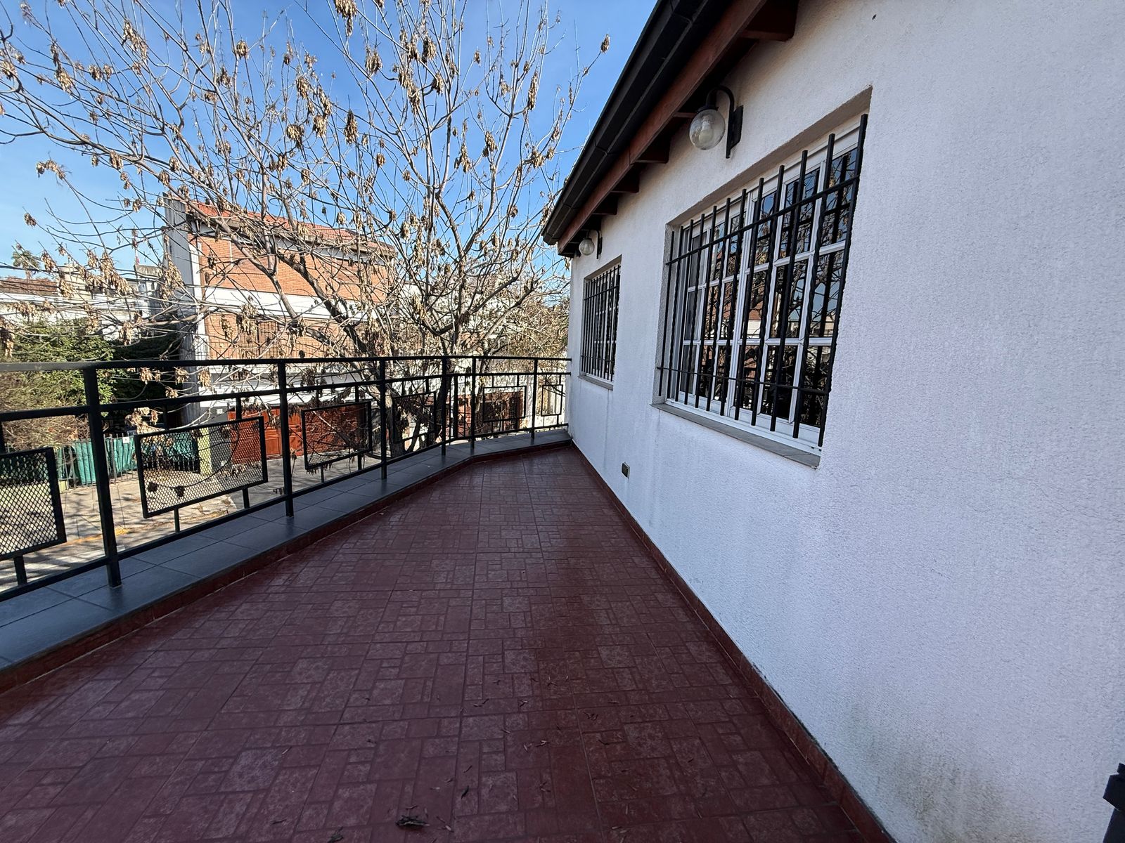 Cajaravilla 5199 · Villa Luro — foto 8