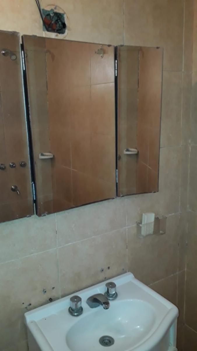 LUIS MARIA CAMPOS 1400 · Quilmes — foto 7