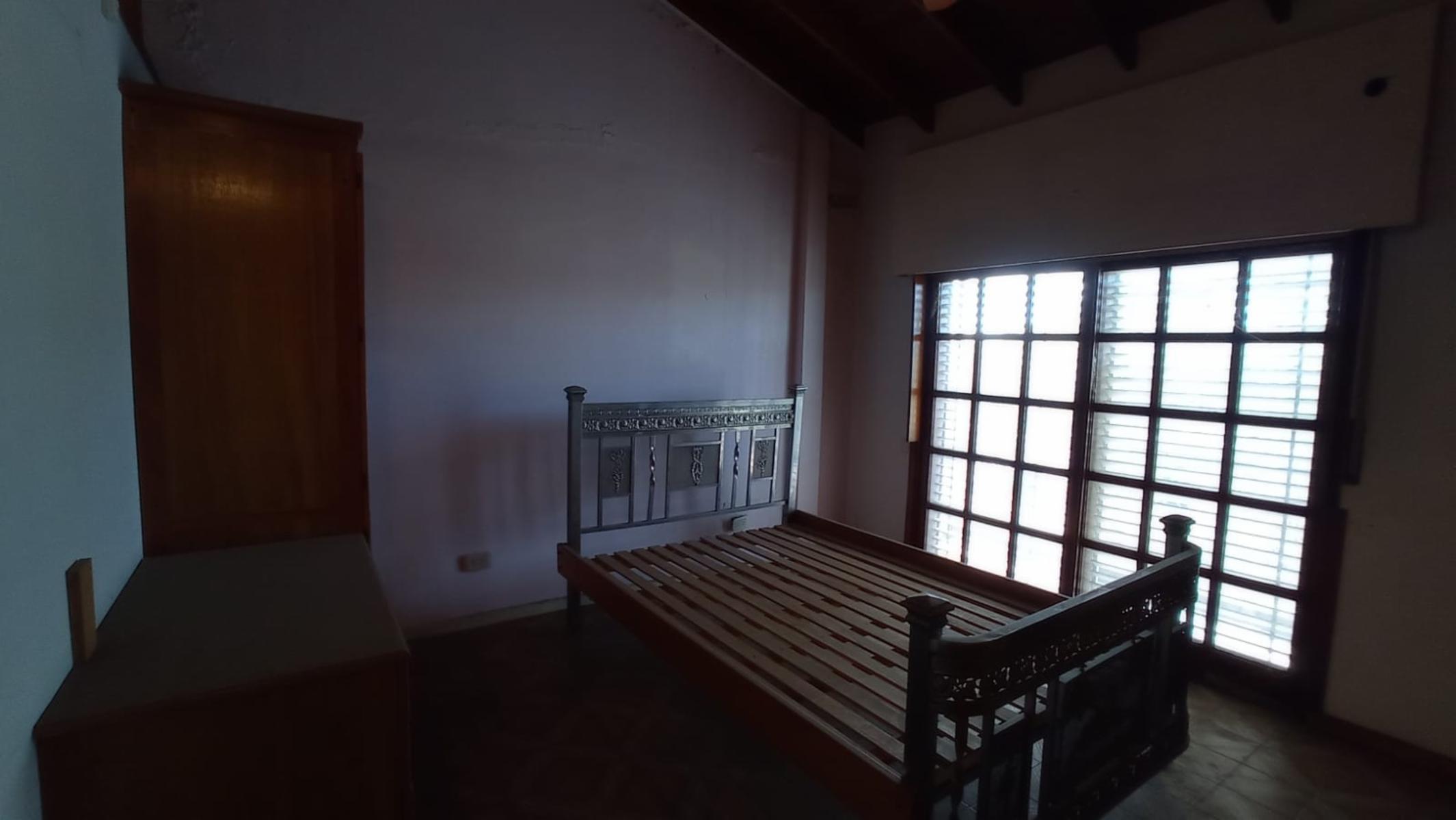 BALVIN 2700 · Lanús — foto 14