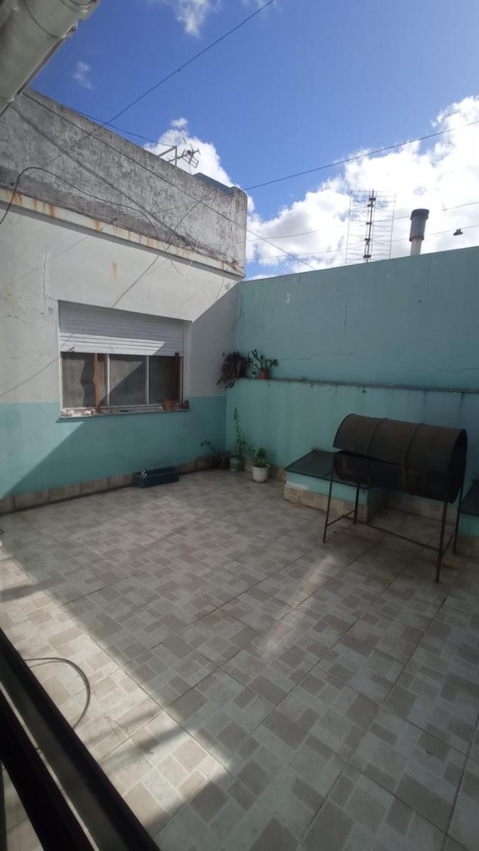 BALVIN 2700 · Lanús — foto 18