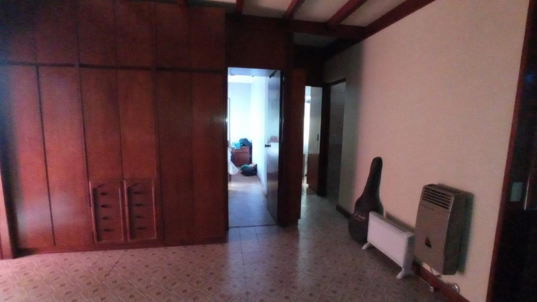 BALVIN 2700 · Lanús — foto 20