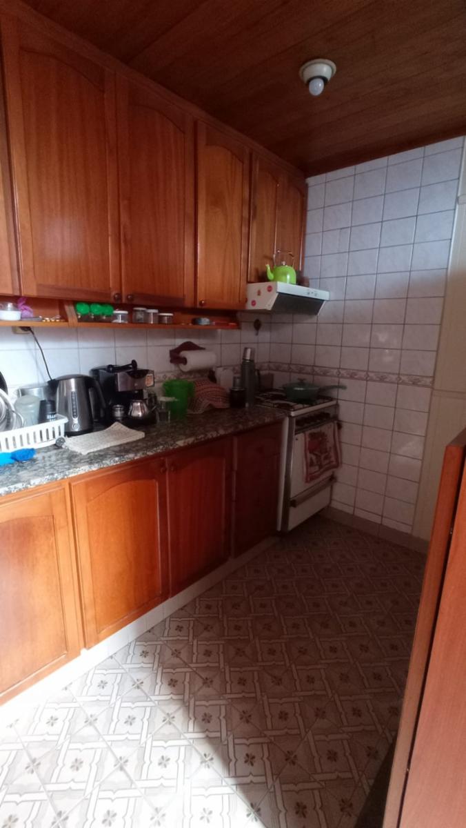 BALVIN 2700 · Lanús — foto 25