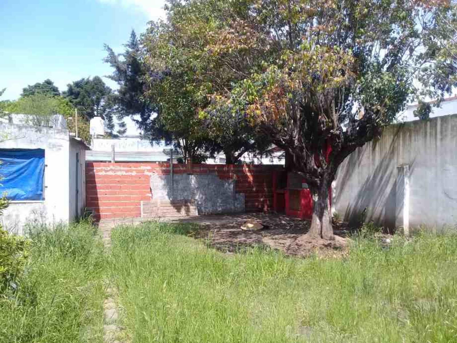 CASA A REFACCIONAR SOBRE LOTE PROPIO