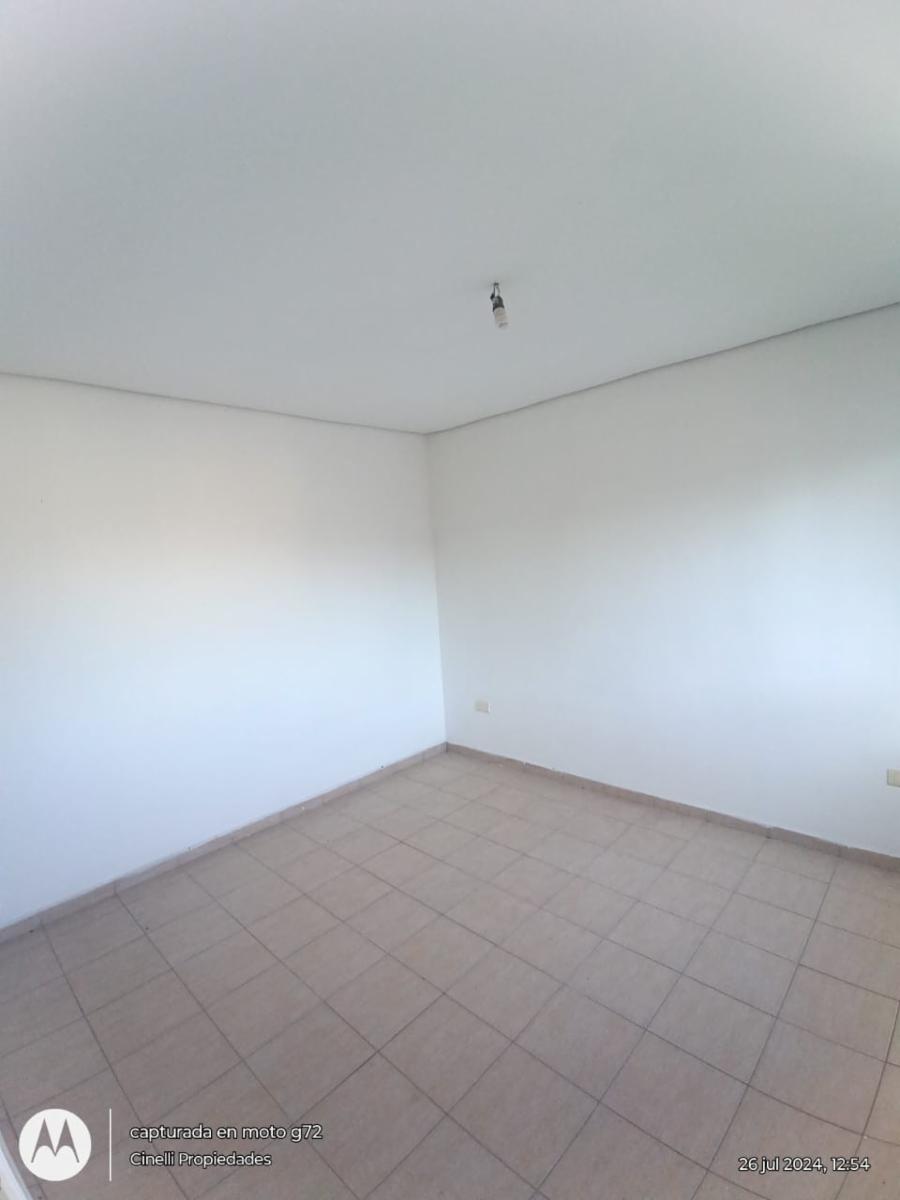 Chacabuco 173 · Moreno — foto 4