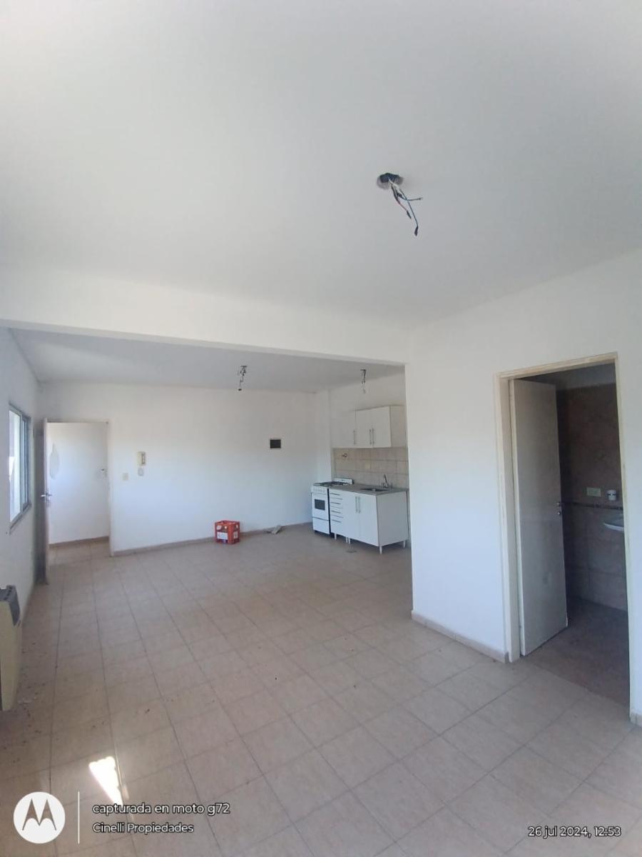 Chacabuco 173 · Moreno — foto 10