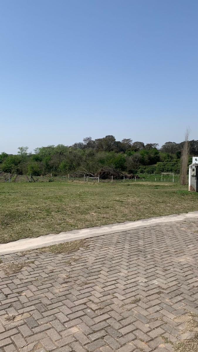 OPORTUNIDAD EN VENTA TERRENO EN COUNTRY PRADERAS DEL NOGAL · Tafí Viejo — foto 6