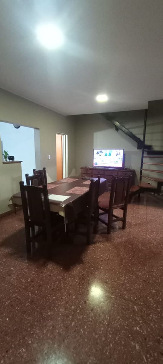 Agustín Magaldi 2364 (casi esq. Galdós) · Tres De Febrero — foto 12