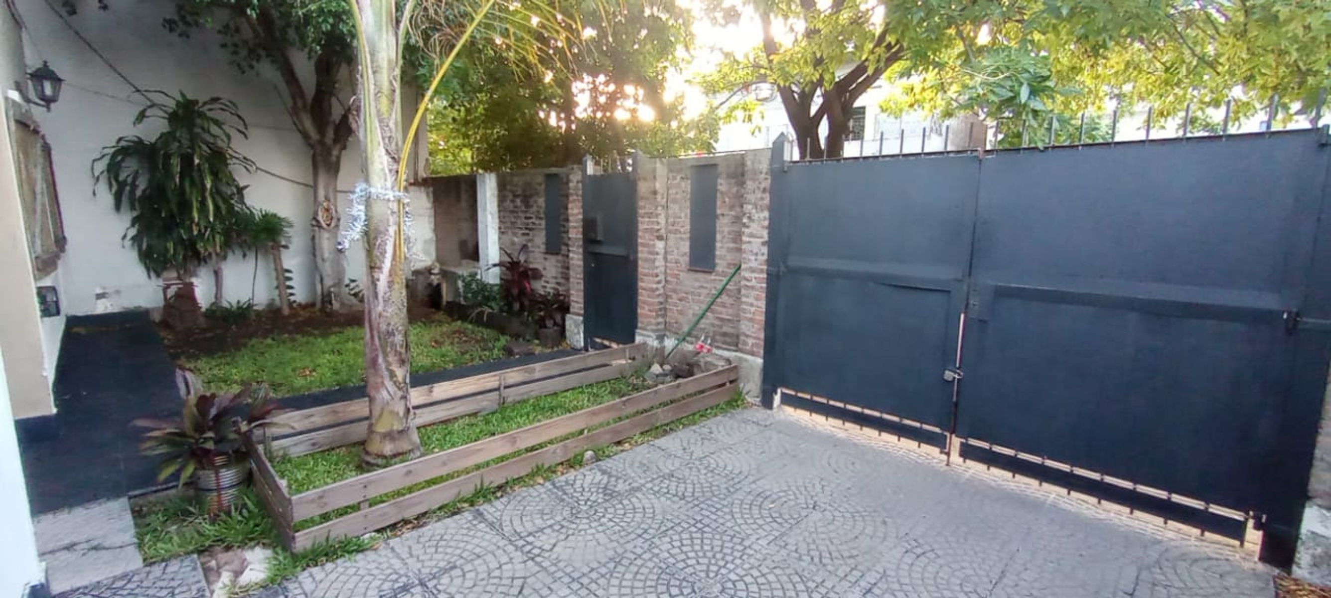 Agustín Magaldi 2364 (casi esq. Galdós) · Tres De Febrero — foto 24