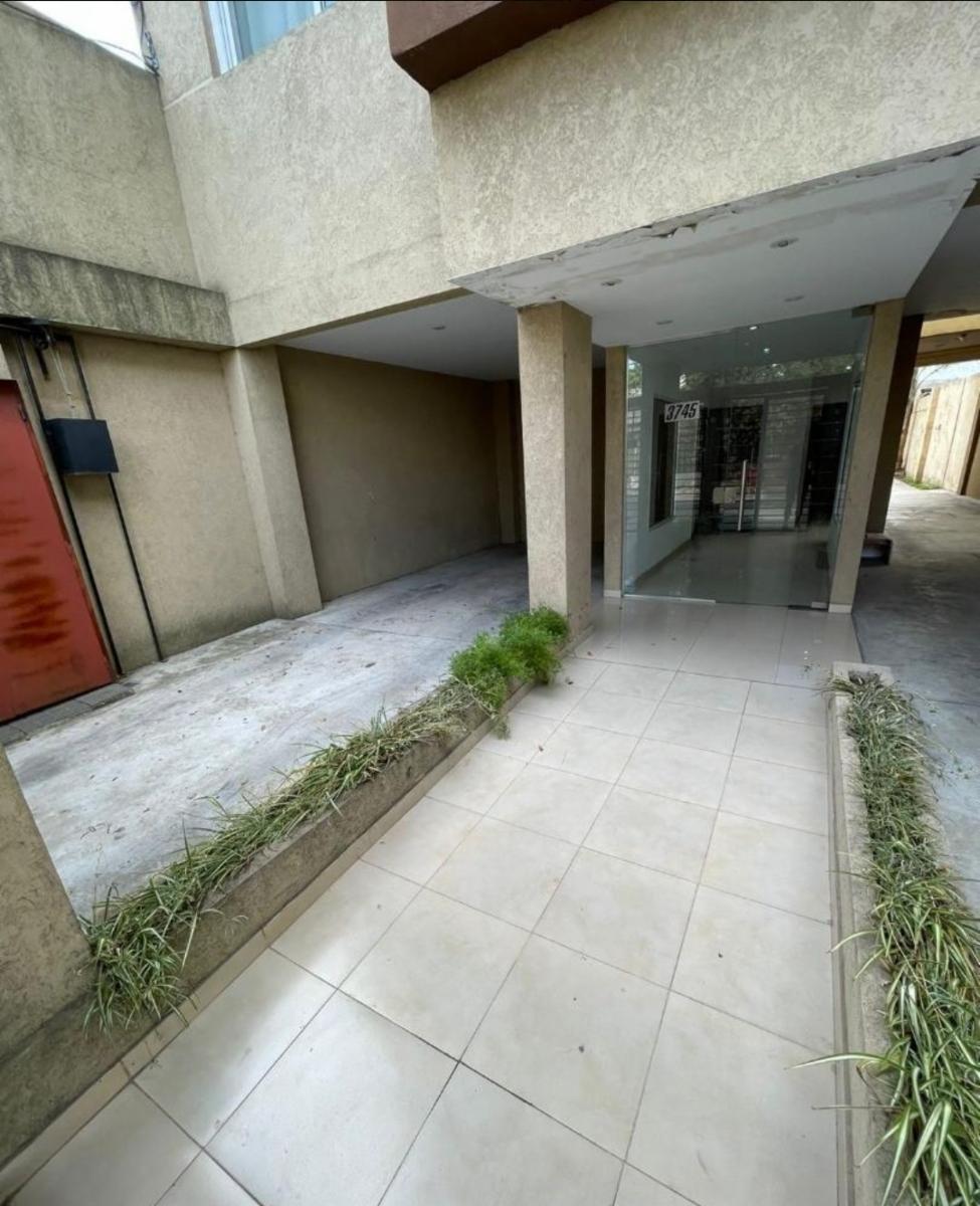 Córdoba  3700 · San Martín — foto 4