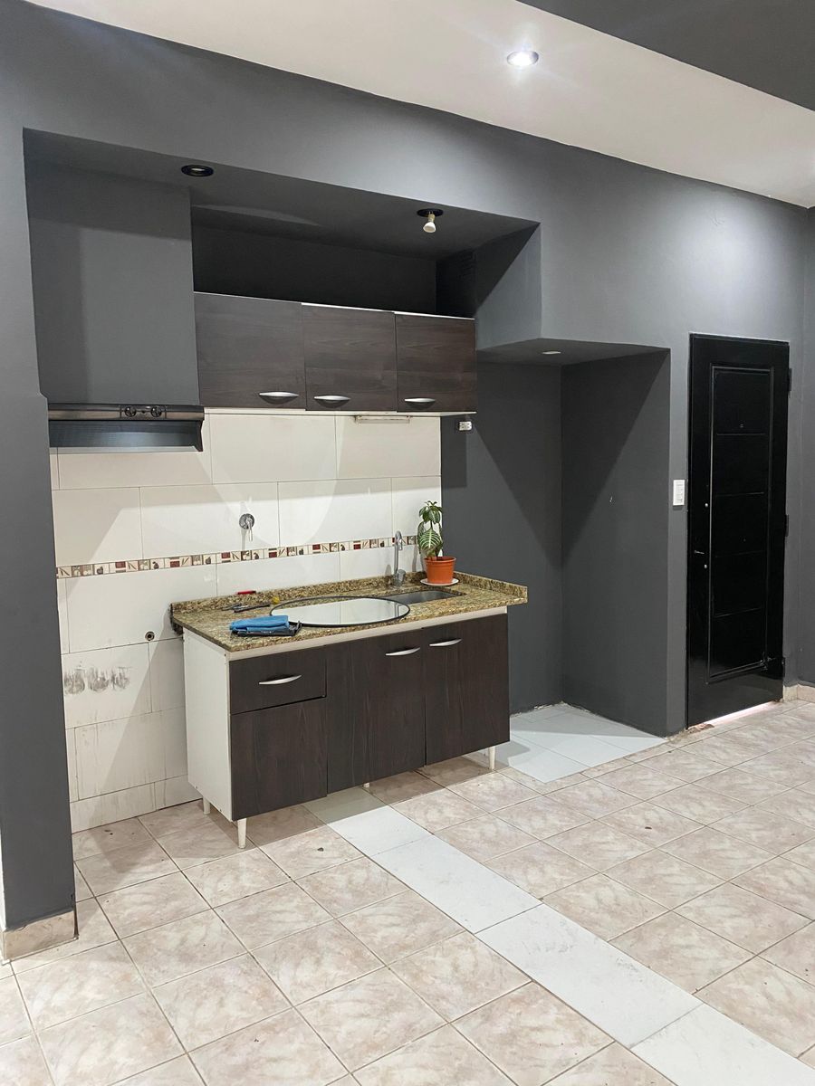 Schweitzer 2200 · Ituzaingó — foto 4