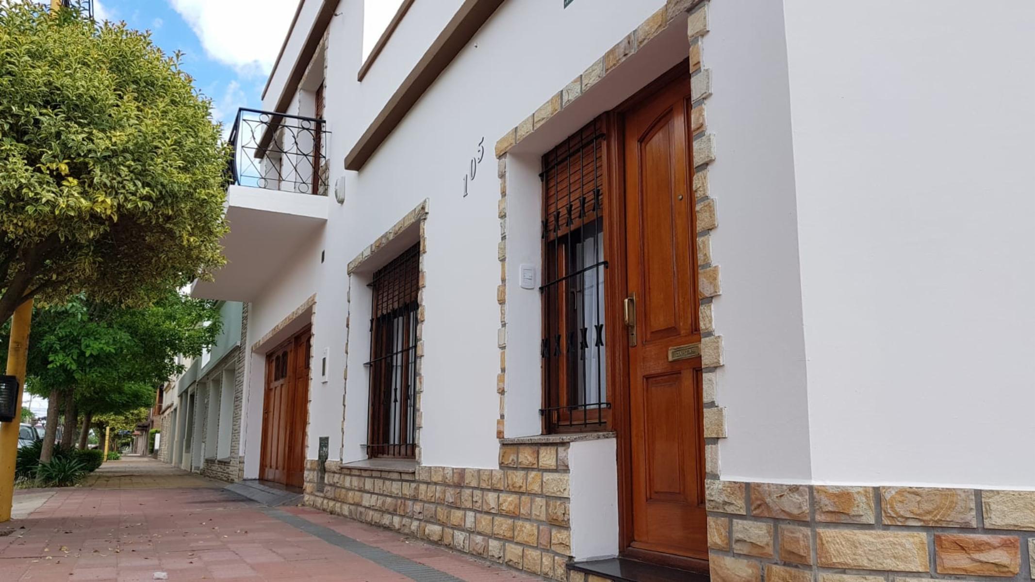 SE VENDE  ESQUINA en GOMILA y LAMADRID