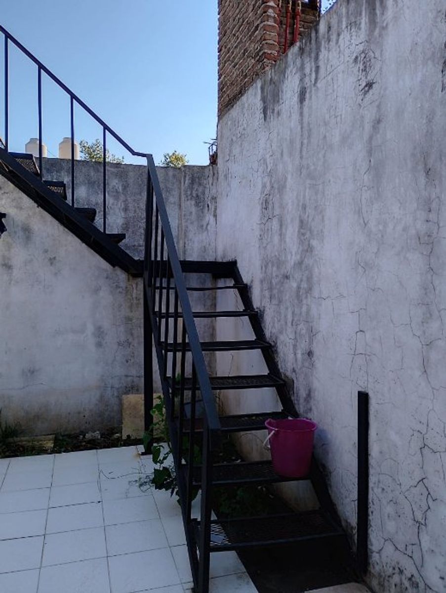Mario Bravo 774 · Hurlingham — foto 3