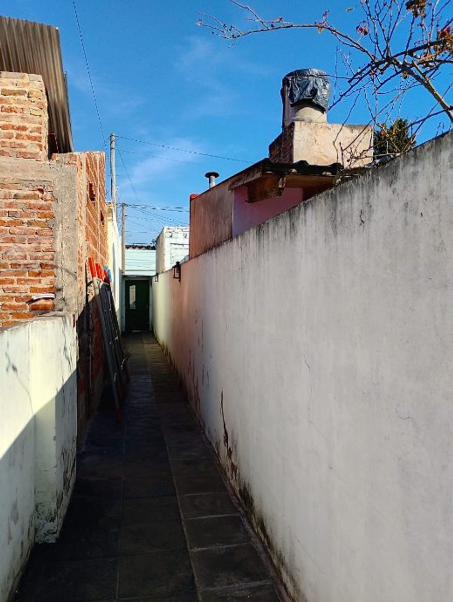 Mario Bravo 774 · Hurlingham — foto 4